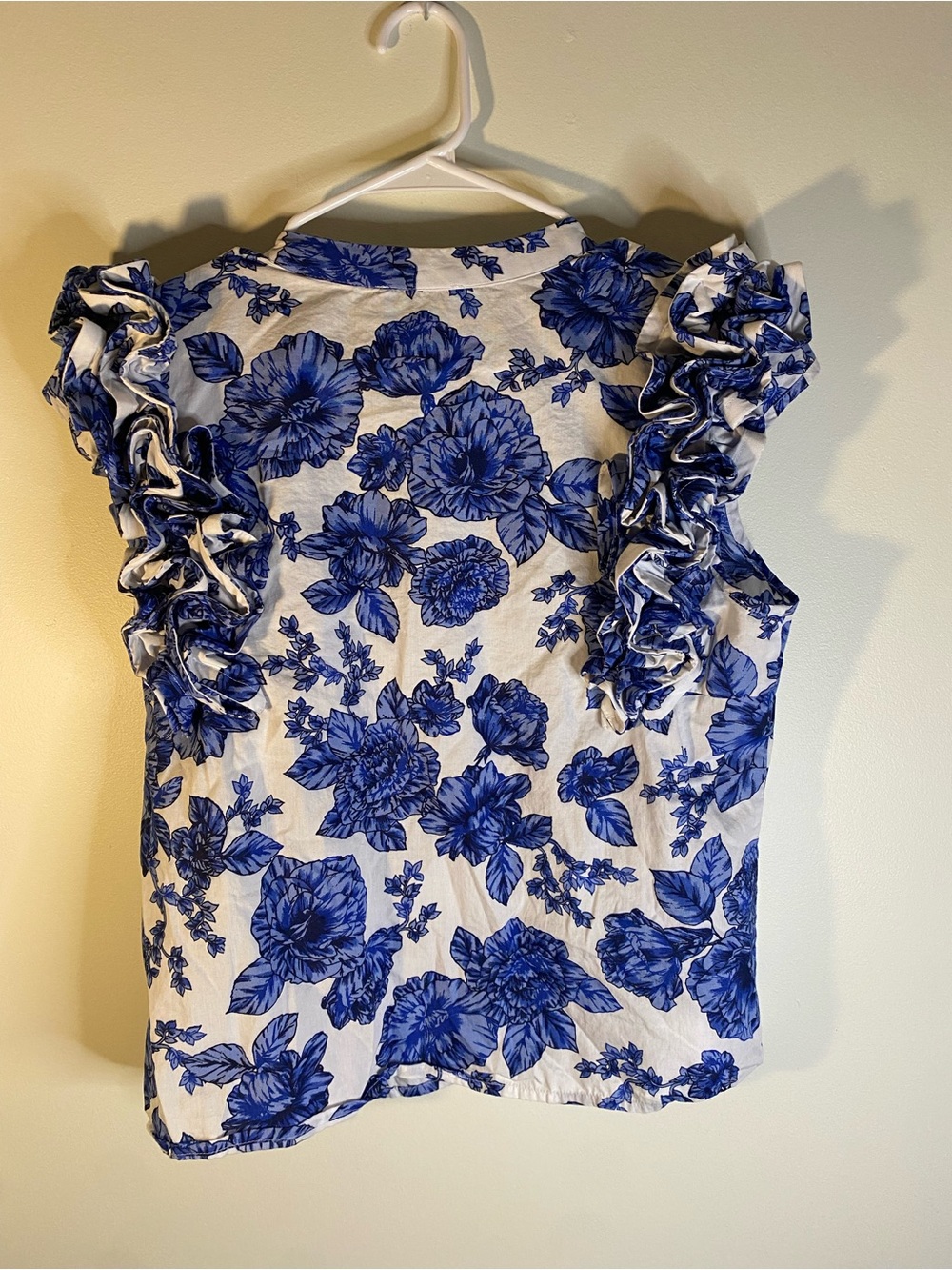 CeCe Blue and White Floral Ruffle Sleeve Blouse - Picture 9 of 12